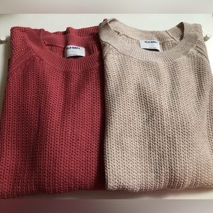 2 Old Navy Soft Sweaters good used condition 💖